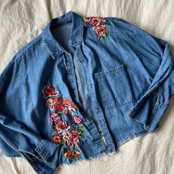 Zara Tops - ZARA Denimwear Embroidered Crop Shirt